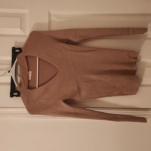 Light weight sweater